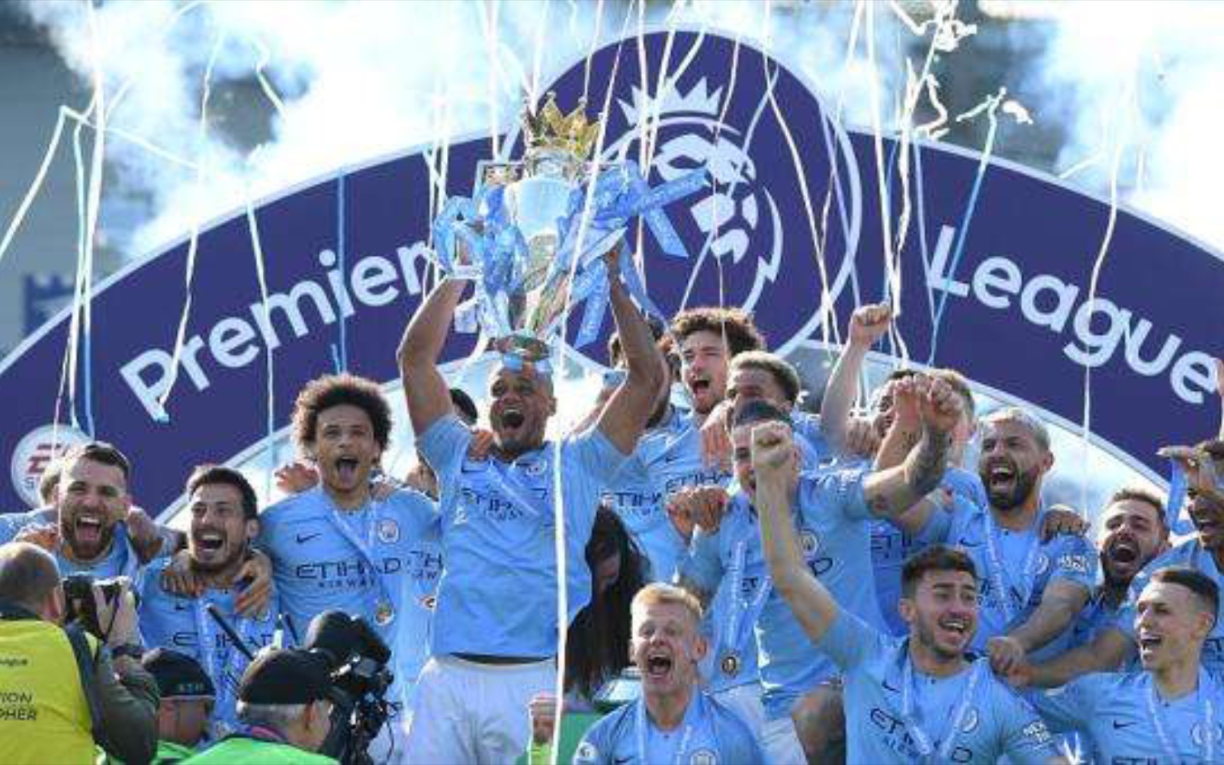 随着人工智 随着人工智